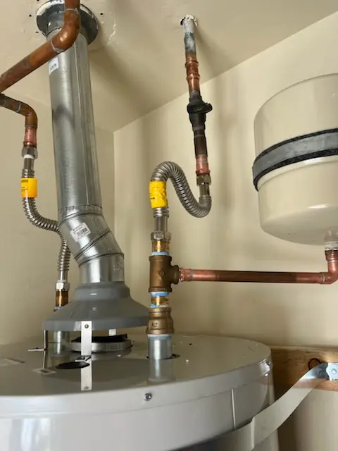 Water heater installation and plumbing repair in Moody